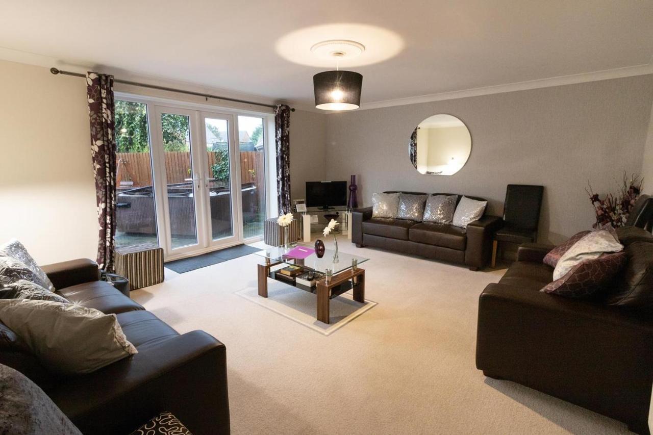 Cranesbill Serviced Accommodation - Bicester Oxfordshire Екстер'єр фото